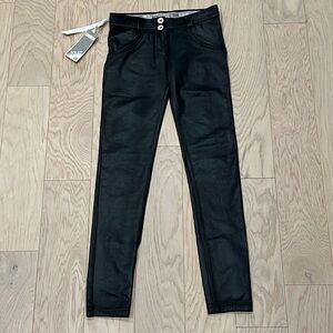 Freddy Skinny Black Pleather pants SZ 2 (XS)